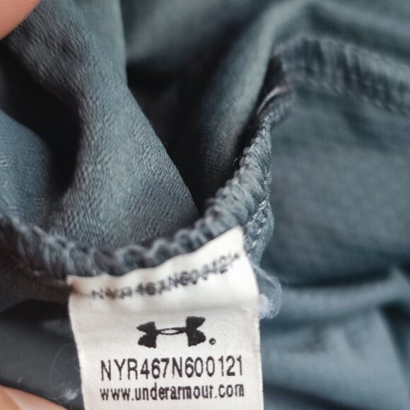 Under Armour Golf shirt men's size XL grey stripes pattern HeatGear loose fit - Picture 6 of 12